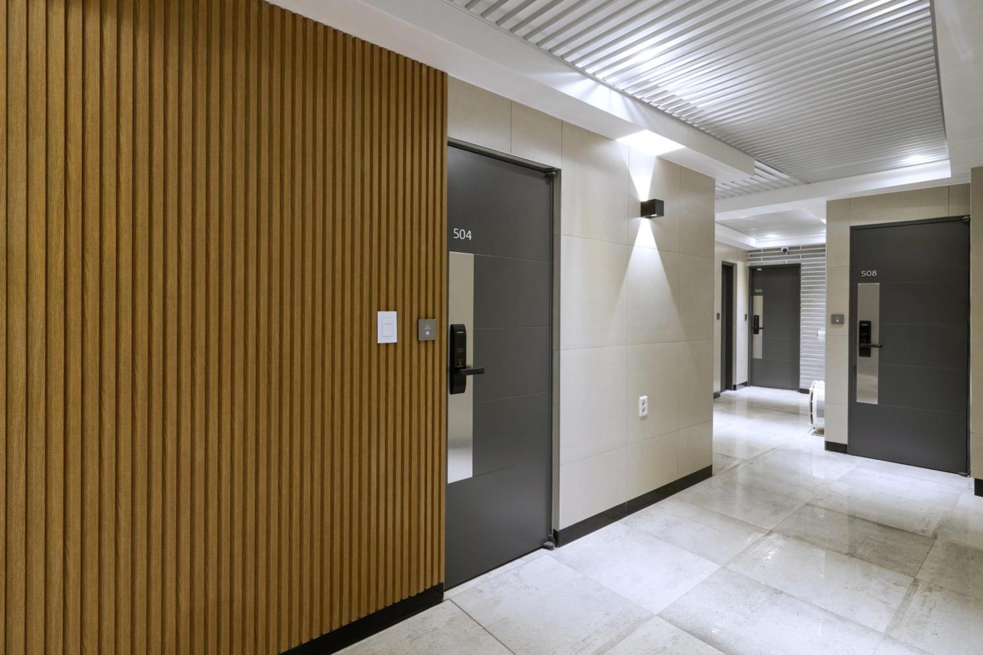 D Dongdaemun Hostel