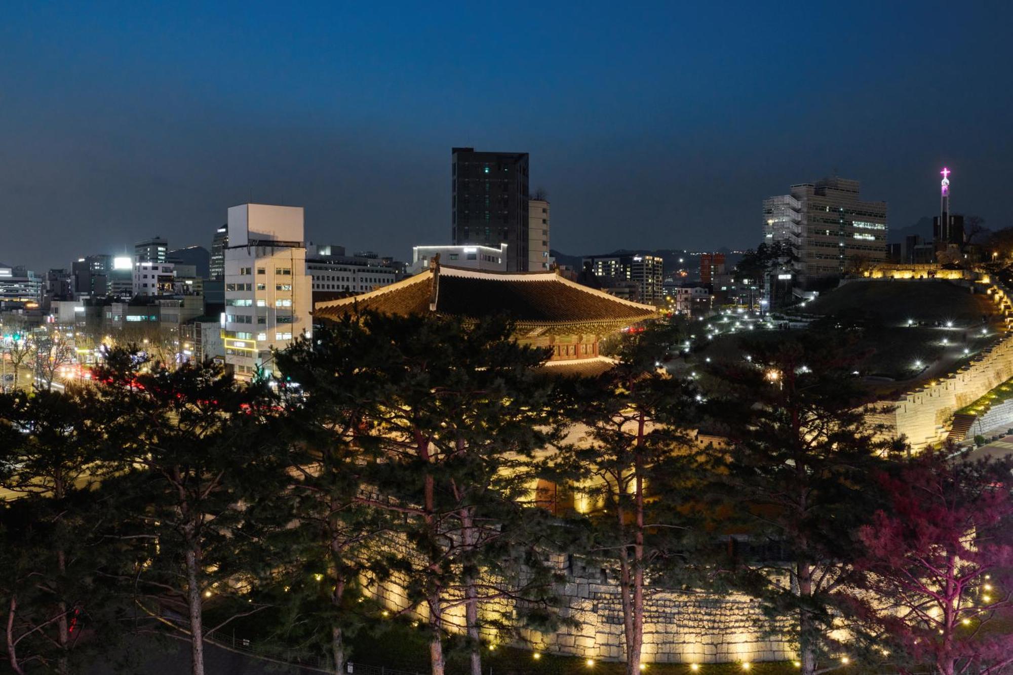 D Dongdaemun